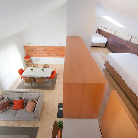 Citybreak-apartments Sa Da Bandeira Апартаменты *