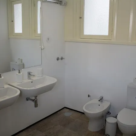Citybreak-apartments Sa Da Bandeira Апартаменты *