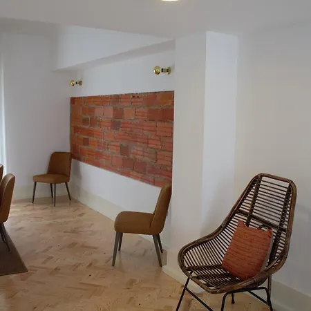 Citybreak-apartments Sa Da Bandeira Apartment *