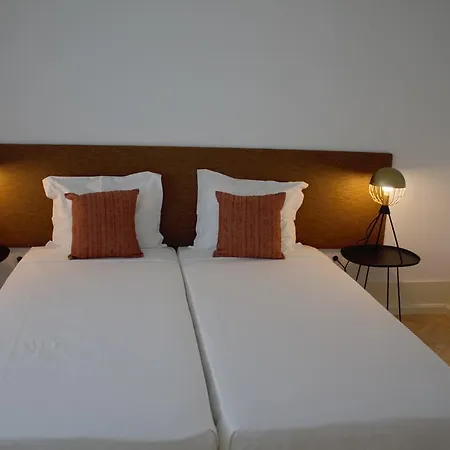 Citybreak-apartments Sa Da Bandeira Apartment *